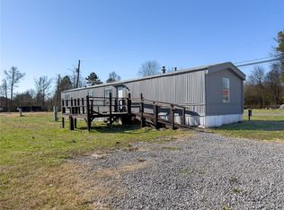 8 Kay Dr, Summerville, GA 30747