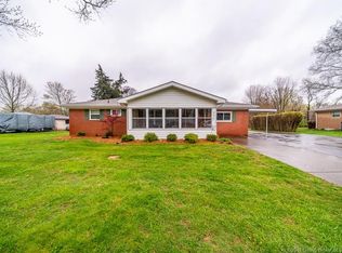 5827 Scottsville Rd, Floyds Knobs, IN 47119