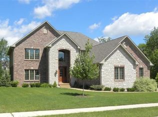 1140 Stonehenge Cir, Avon, IN 46123