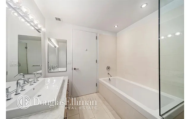 Sold by Douglas Elliman | media 14