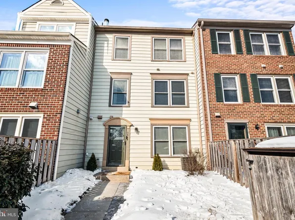 7614 Jordon Hollow Ct, Manassas, VA 20109