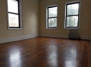 4310 49th St #2G, Sunnyside, NY 11104