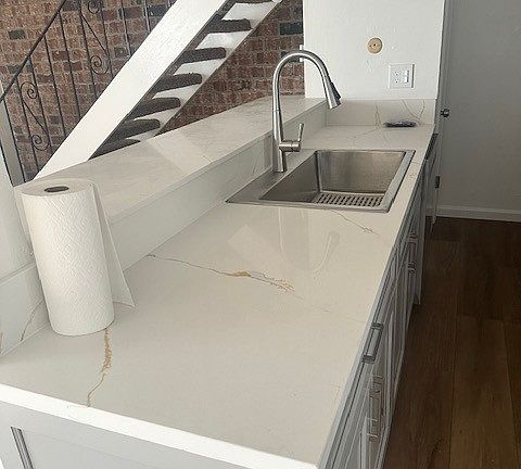 4th image of 1961 Eastwood Dr APT 3