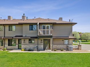 9047 Underwood Ln N, Maple Grove, MN 55369