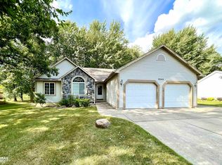 5243 Concordia Dr, Grand Blanc, MI 48439