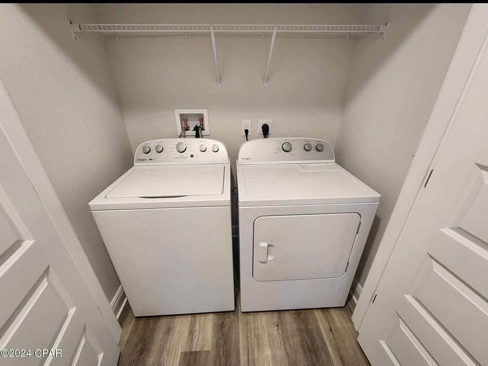 Laundry(washer & dryer)