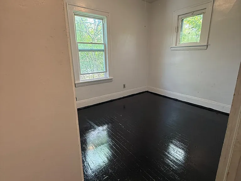 13309 Benwood Ave #UP — Photo 15