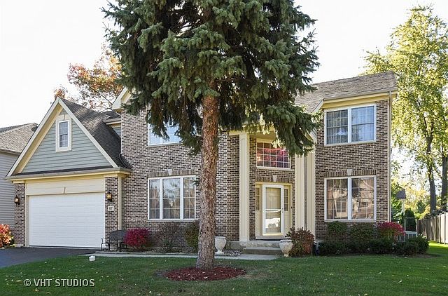 1st image of 87 E Wilmette Ave