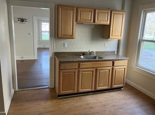 5 Rostone Pl, Pittsfield, MA 01201