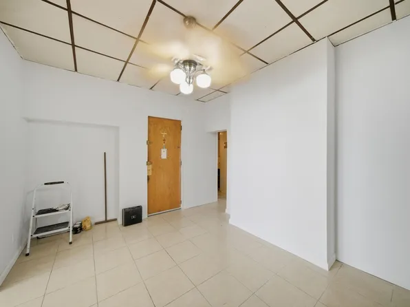 222 47th Street image 24 of 25