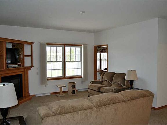 2nd image of 3472 Dominic Dr