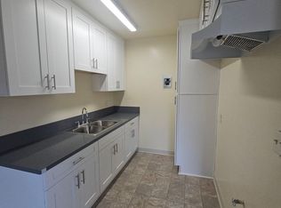 914-920 S Central Ave APT 914-19, Glendale, CA 91204