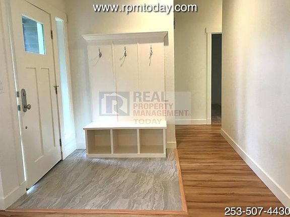 3rd image of 8409 191st St E #8411