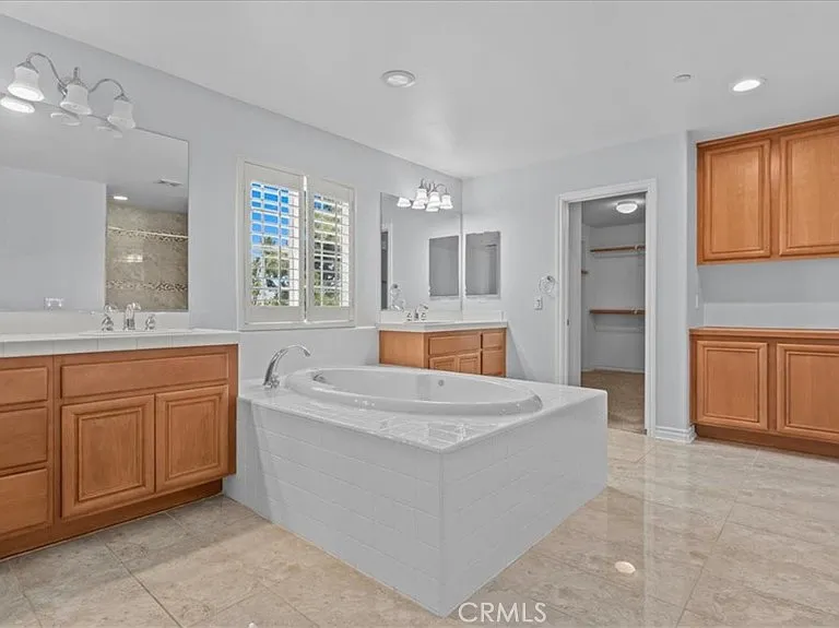 5448 Turin Way — Photo 16