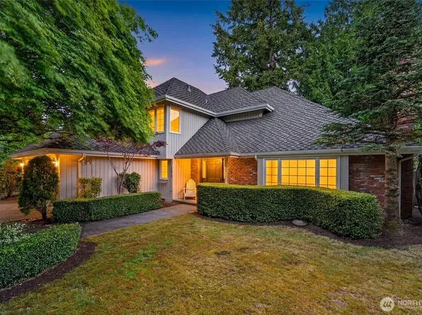 12610 NE 68th Place, Kirkland, WA 98033