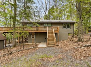 102 Teaberry Trail, Beech Mountain, NC 28604