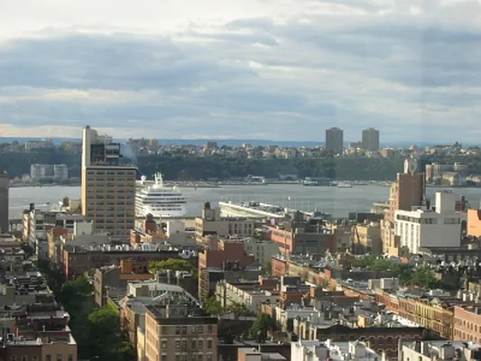 Rented by Citi Habitats | media 9