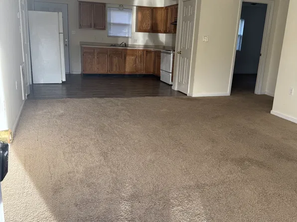 206 Pine St, Energy, IL