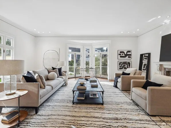 2536 Baker St, San Francisco, CA 94123