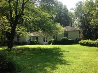 19 McCarthy Dr, Chadds Ford, PA 19317