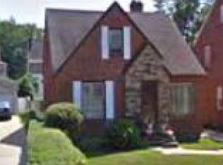 3614 Grosvenor Rd, Cleveland Heights, OH 44118