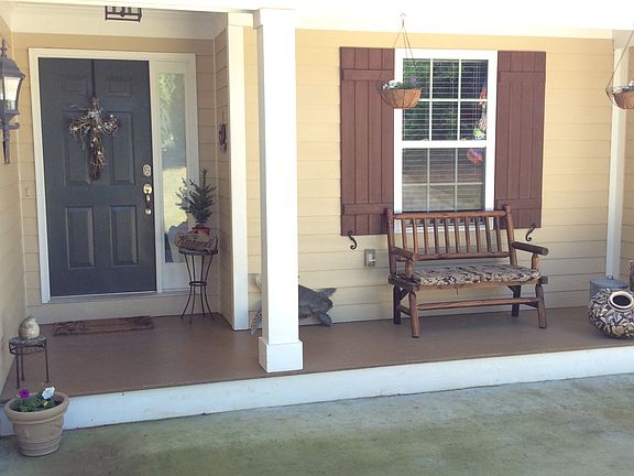 4th image of 101 S Hidden Lake Dr