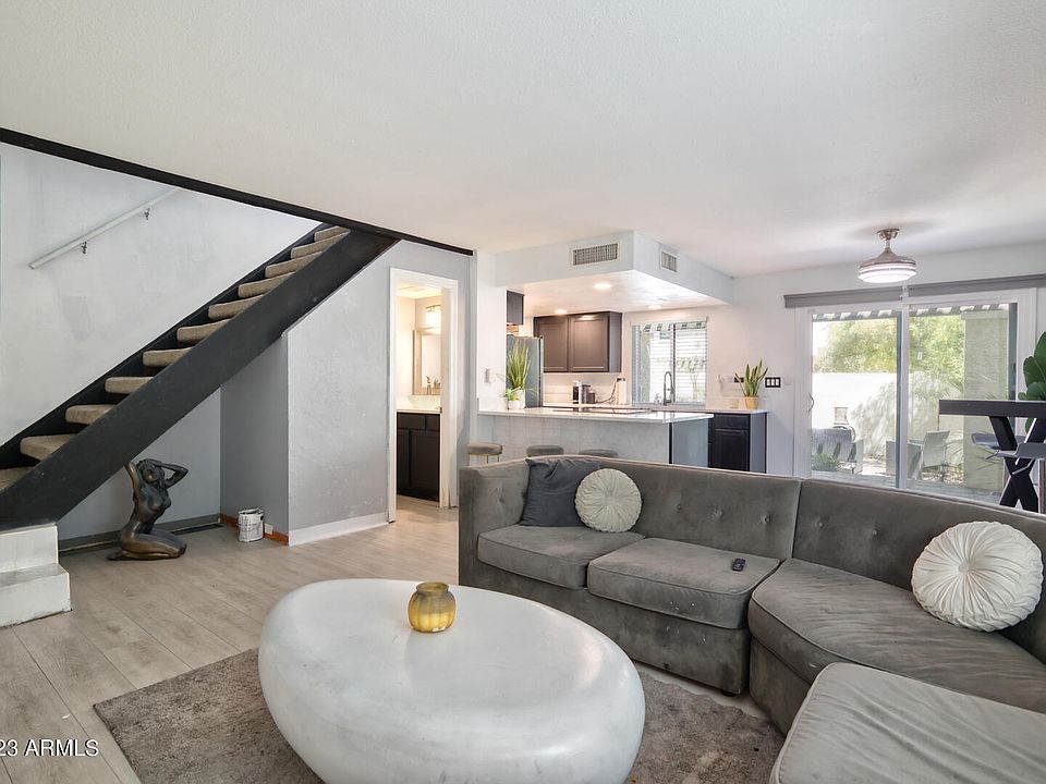1st image of 4805 E EUCLID Avenue #3