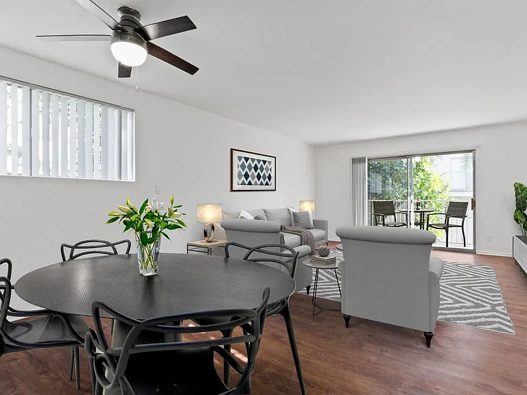 12317 Texas Ave — Photo 4