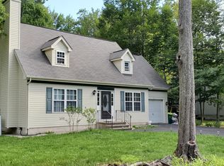4143 Romeo Rd, Tobyhanna, PA 18466