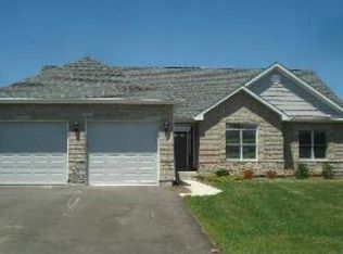 425 Quinlan Ave, Dekalb, IL 60115