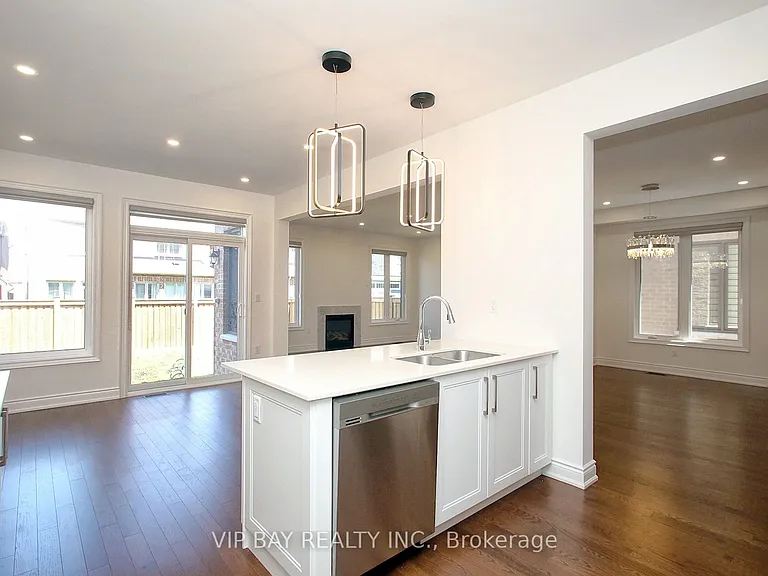 8 Tremoy Rd — Photo 8