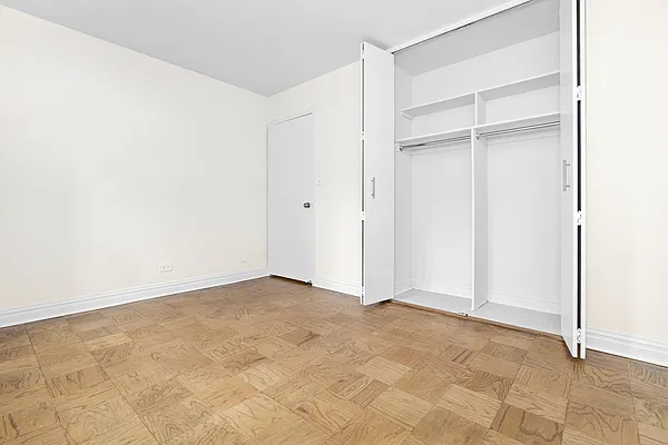 Rented by Bond New York | media 4