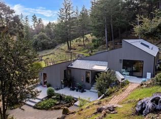 19118 Old Vineyard Rd, Los Gatos, CA 95033