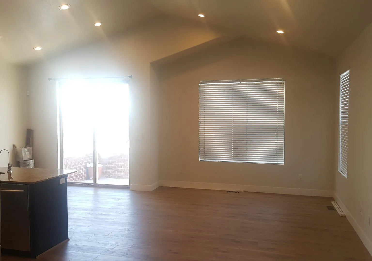 Spacious 3-Bedroom Corner Lot Townhome in West Point — Photo 4