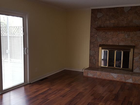 5th image of 528 Rosalie Ct