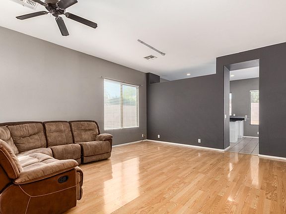 3rd image of 3430 W Los Gatos Dr