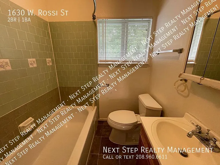 1630 W Rossi St — Photo 8