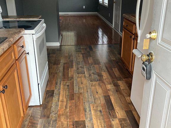 Side Door Kitchen Entry