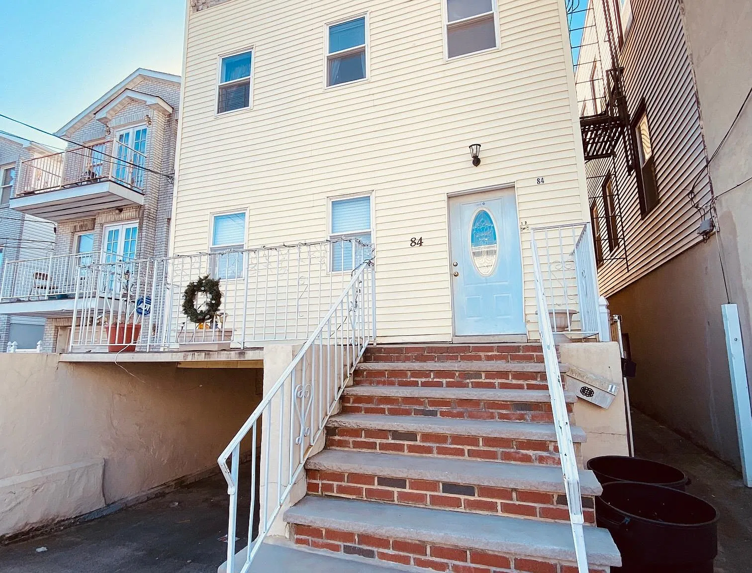 3 bed, 1.0 bath, $2,300 — Photo 1