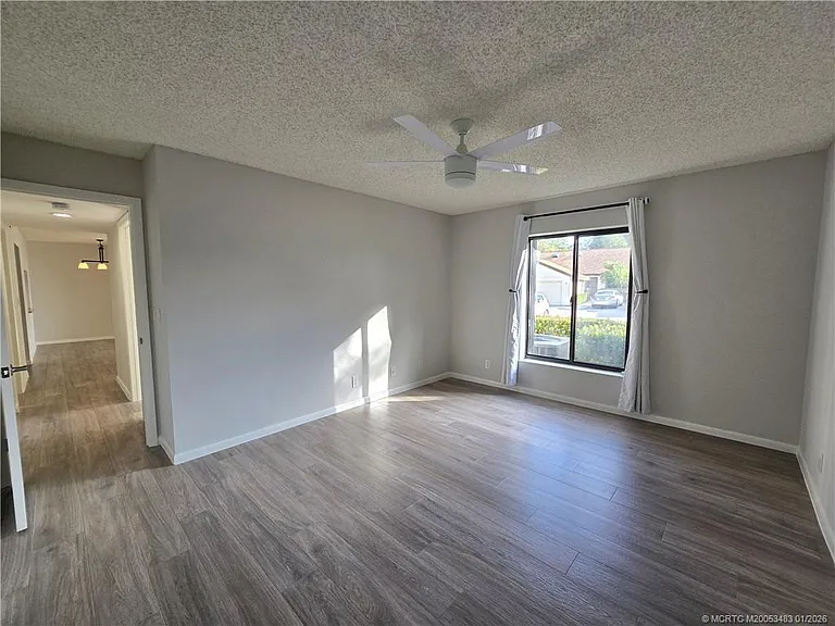 2114 SW Silver Pine Way #121-F1 — Photo 18