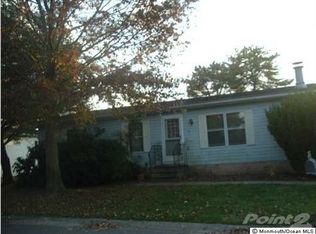 105 Briarwood Ct, Whiting, NJ 08759
