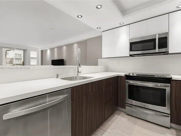401 Ocean Dr APT 221, Miami Beach, FL 33139