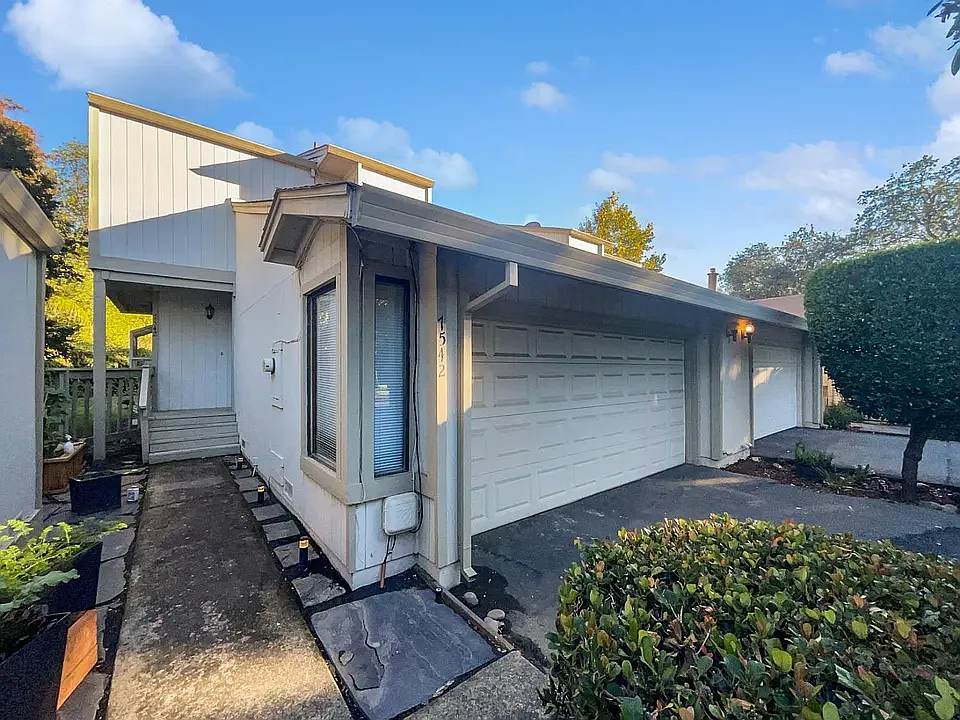 7546 Latour Ln #9 photo 1