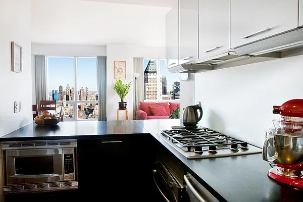 Rented by Corcoran | media 57