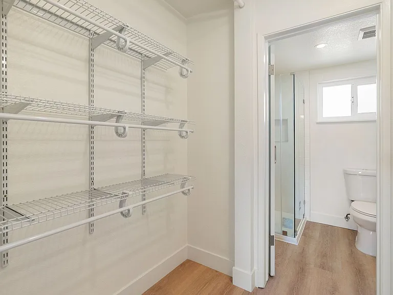 1622 Palm St - 2 Bedroom 2 Bath Fully Renovated: Move In Available Now | July 1st, 2026 Units Ava... — Photo 25
