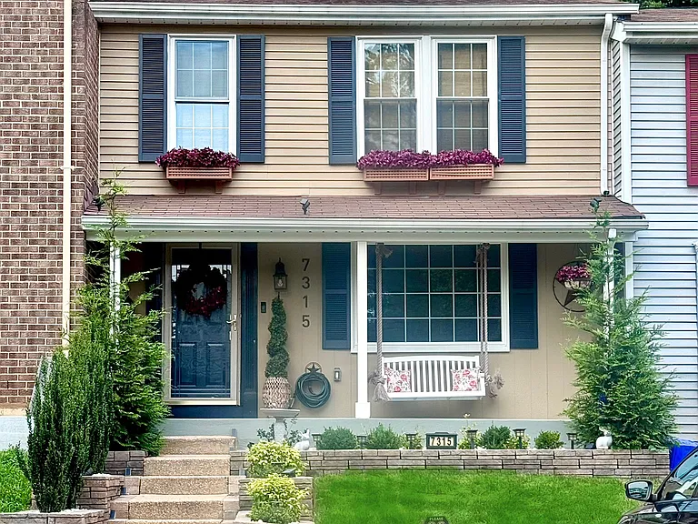 7315 Golden Horseshoe Ct — Photo 5
