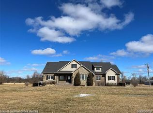 6680 Smiths Creek Rd, Smiths Creek, MI 48074
