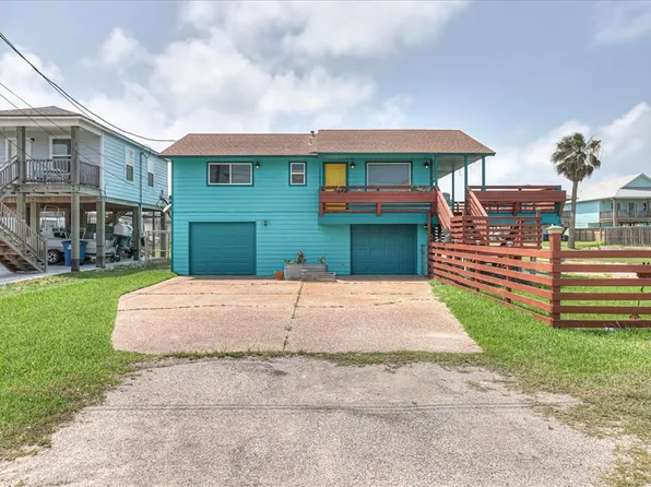 132 S Gulf St, Port Aransas, TX 78373