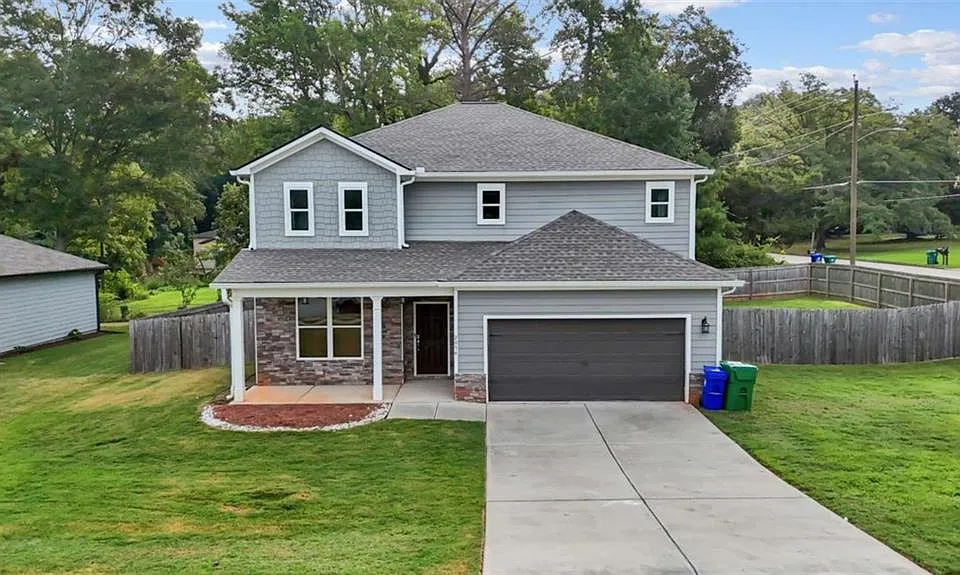 2054 Maplewood Way