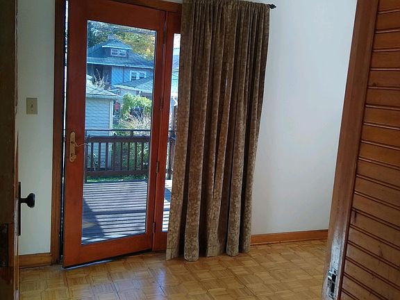 4th image of 5353 N Lynch Ave #1